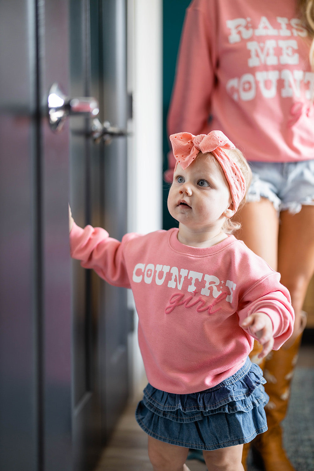 BuddyLove | Lil Daisy Graphic Sweatshirt | Raisin A Country Girl