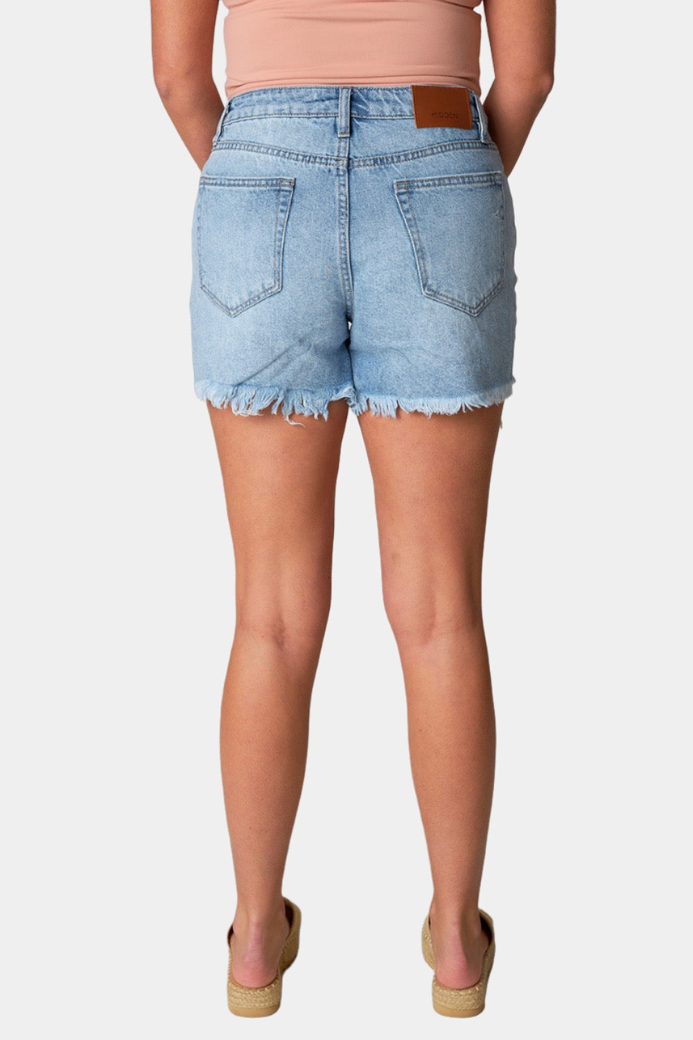 Sofie Clean Cut Denim Shorts - Light Wash